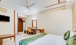 Escritorio, camas plegables/adicionales, wifi gratis y ropa de cama