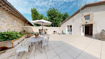 Restauration extérieure