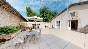 Restauration extérieure