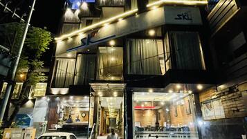 Front of property - evening/night