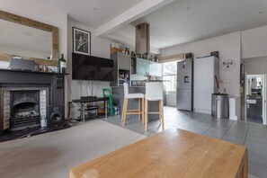 Appartement (2 Bedrooms) | Cuisine privée