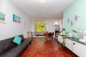 Estudio (0 Bedroom) | Interior