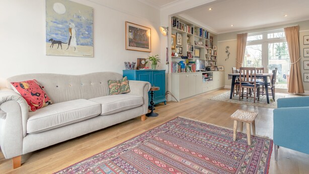 Living room - Spacious Property in Kensal Green (London)