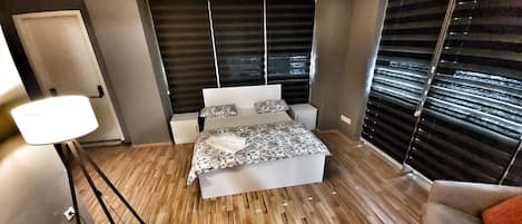 Apartment, 1 Bedroom | 1 bedroom, free WiFi, bed sheets