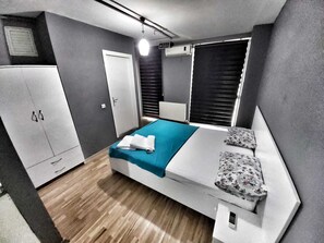 1 soverom, wi-fi (inkludert) og sengetøy