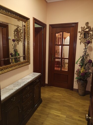 Apartment in the center Ezcaray with Parking