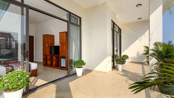 Quarto casal panorâmico, vista para a cidade | Frigobar, cortinas blackout, quartos à prova de som