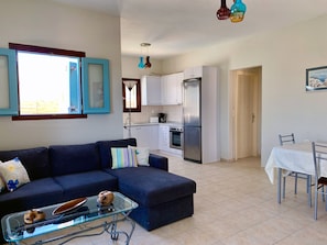 Living area - Morden Villa with Private Pool, beautiful Views and Free WiFi (Stilos)