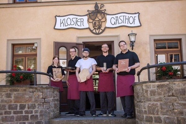 Exterior - Kloster Gasthof (Muennerstadt)