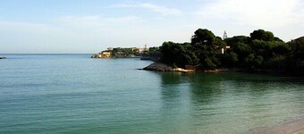 Sicilian farmhouse from the 19th Century - close to the beach and with a large pool