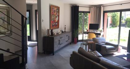 Villa d'architecte de 2010 pour 8 personnes