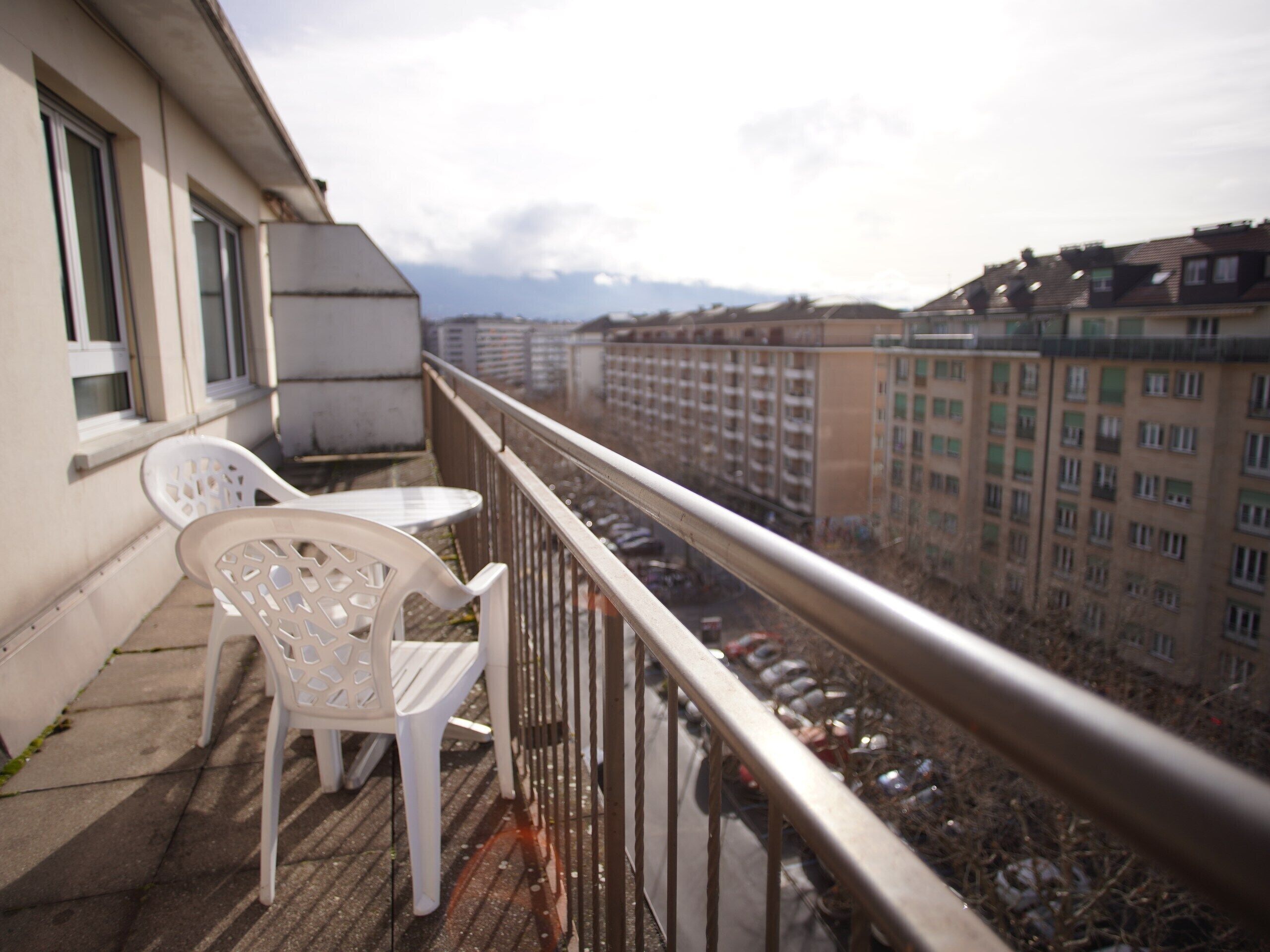 apartment | balcony