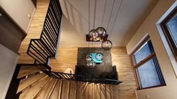 Duplex, Balcony, City View | Living area