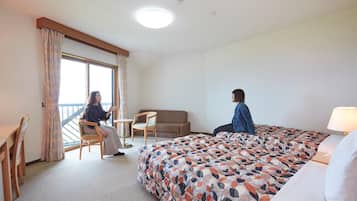 In-room safe, blackout curtains, free WiFi, wheelchair access