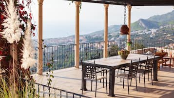 Deluxe-Villa | Balkon