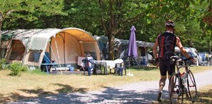 Property grounds - Camping Cœur d'Ardèche (Les Ollieres-sur-Eyrieux)