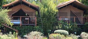 Wildebeest Eco Camp