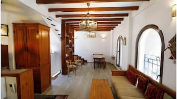 Superior Villa, Multiple Beds (10 persons) | Oppholdsområde