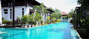 Pool Villa 3bedrooms -The Oriental Beach