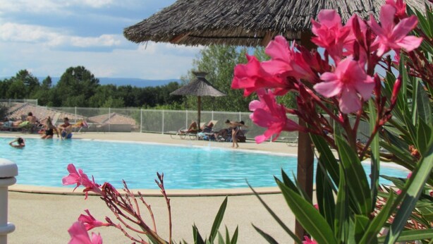 Uklassifisert bilde, 1 av 27, knapp