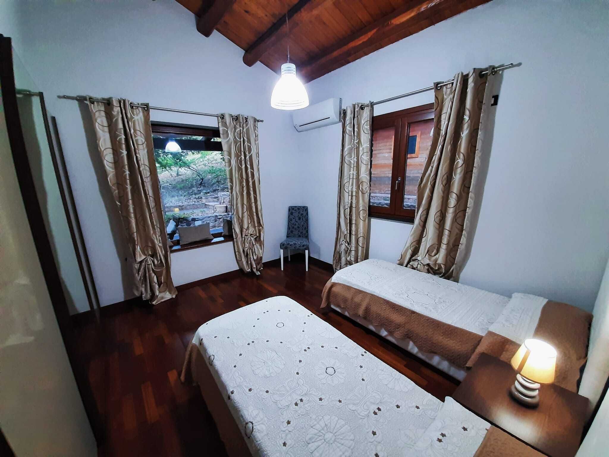 3 bedrooms, in-room safe, iron/ironing board, WiFi