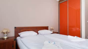 1 Schlafzimmer, Bügeleisen/Bügelbrett, Reisekinderbett, WLAN