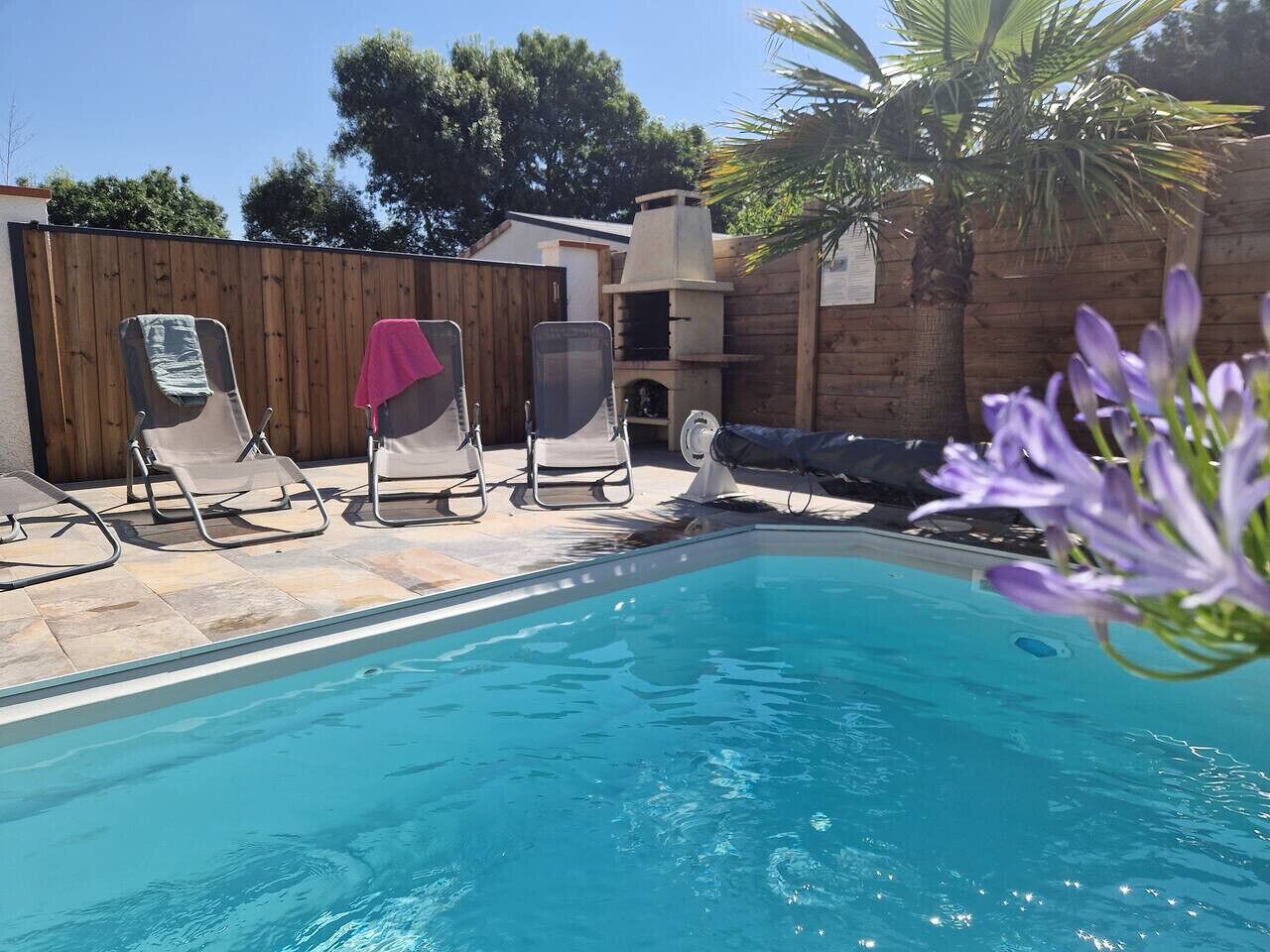 Piscine couverte, piscine extérieure