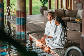 Piscine couverte, piscine extérieure