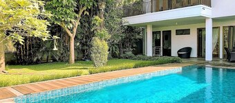 4 BR City View Villa with a private pool 1