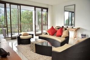 Fernseher, DVD-Player