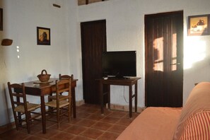 Ferienhaus, 1 Schlafzimmer, Bergblick | Wohnbereich
