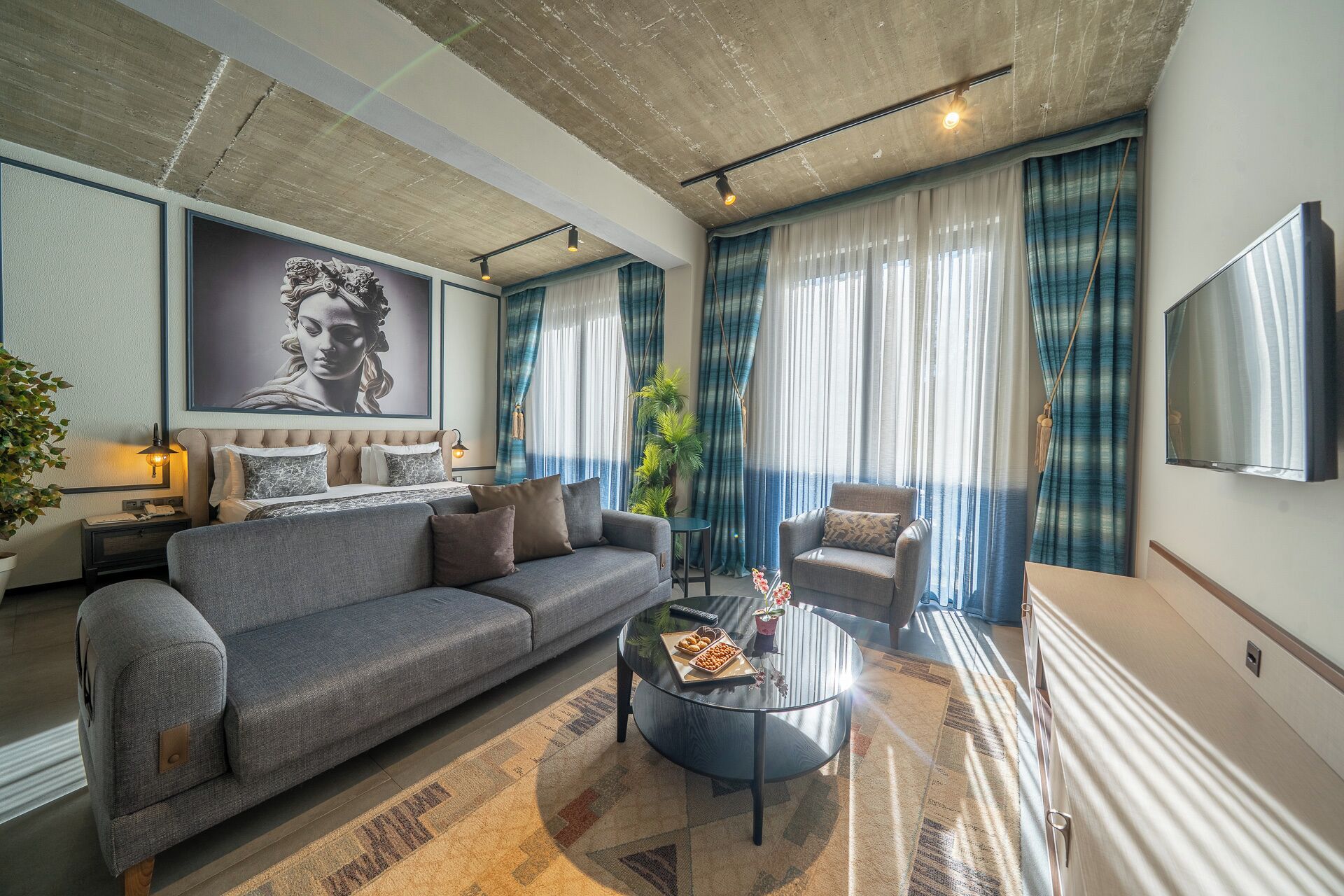 Deluxe Room Pool View | 1 間睡房、高級寢具、迷你吧、房內夾萬