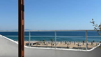 Suite Terrace Room | Berços grátis, Wi-Fi de cortesia, roupa de cama