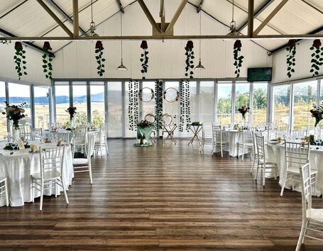 ์ค๋ด ๊ฒฐํผ