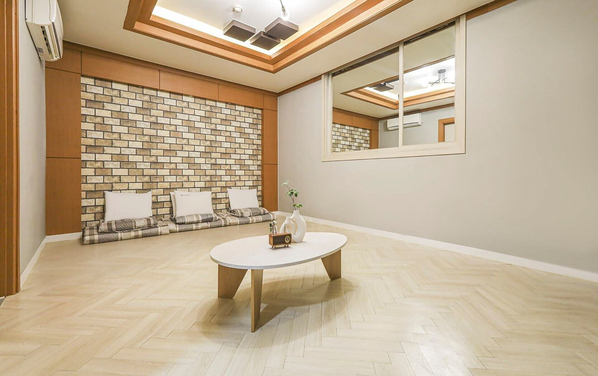 traditional room, bathtub (ondol) | 1 bedroom, free wifi, bed sheets