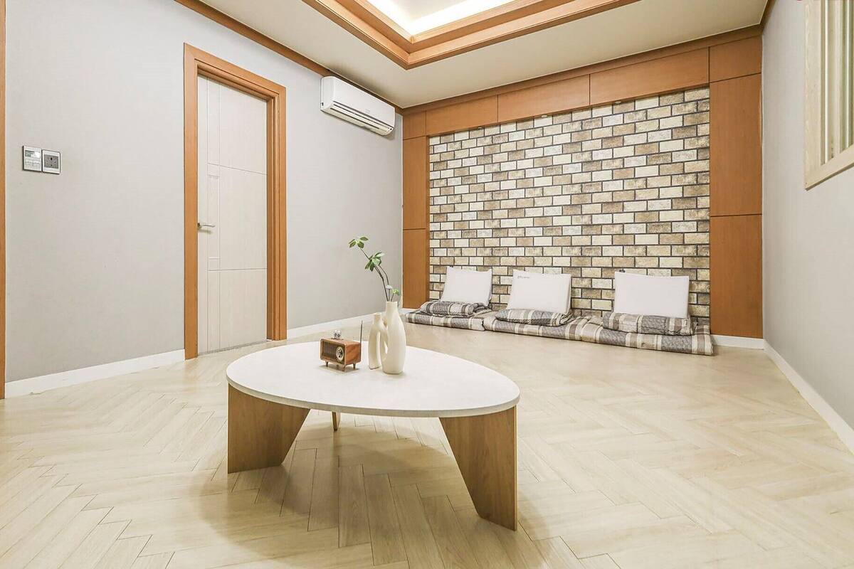 traditional room, bathtub (ondol) | 1 bedroom, free wifi, bed sheets