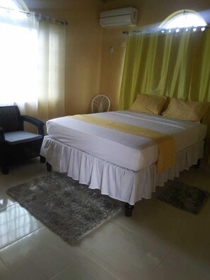 Sengetøy av topp kvalitet, individuelt dekorert og blendingsgardiner