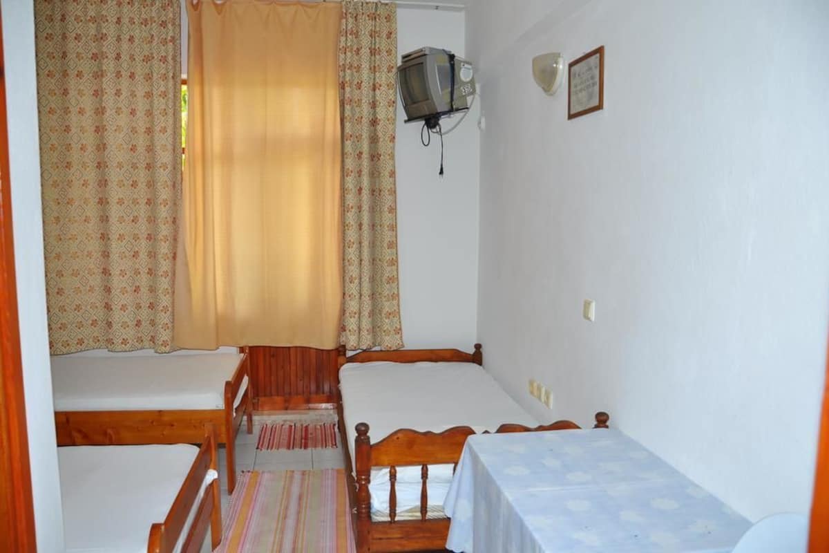 Triple Room, Mountain View | WiFi (free)