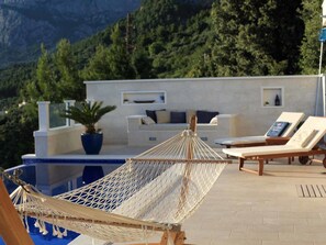 Piscine extérieure (ouverte en saison)