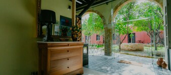 Casa Mespilea Guest House