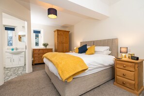 2 Schlafzimmer, Bügeleisen/Bügelbrett, Reisekinderbett, kostenloses WLAN