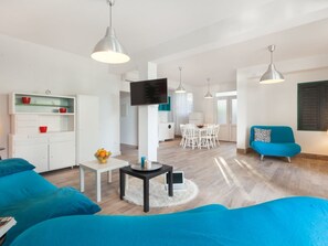 Villa | Salle de séjour | Télévision à écran plat