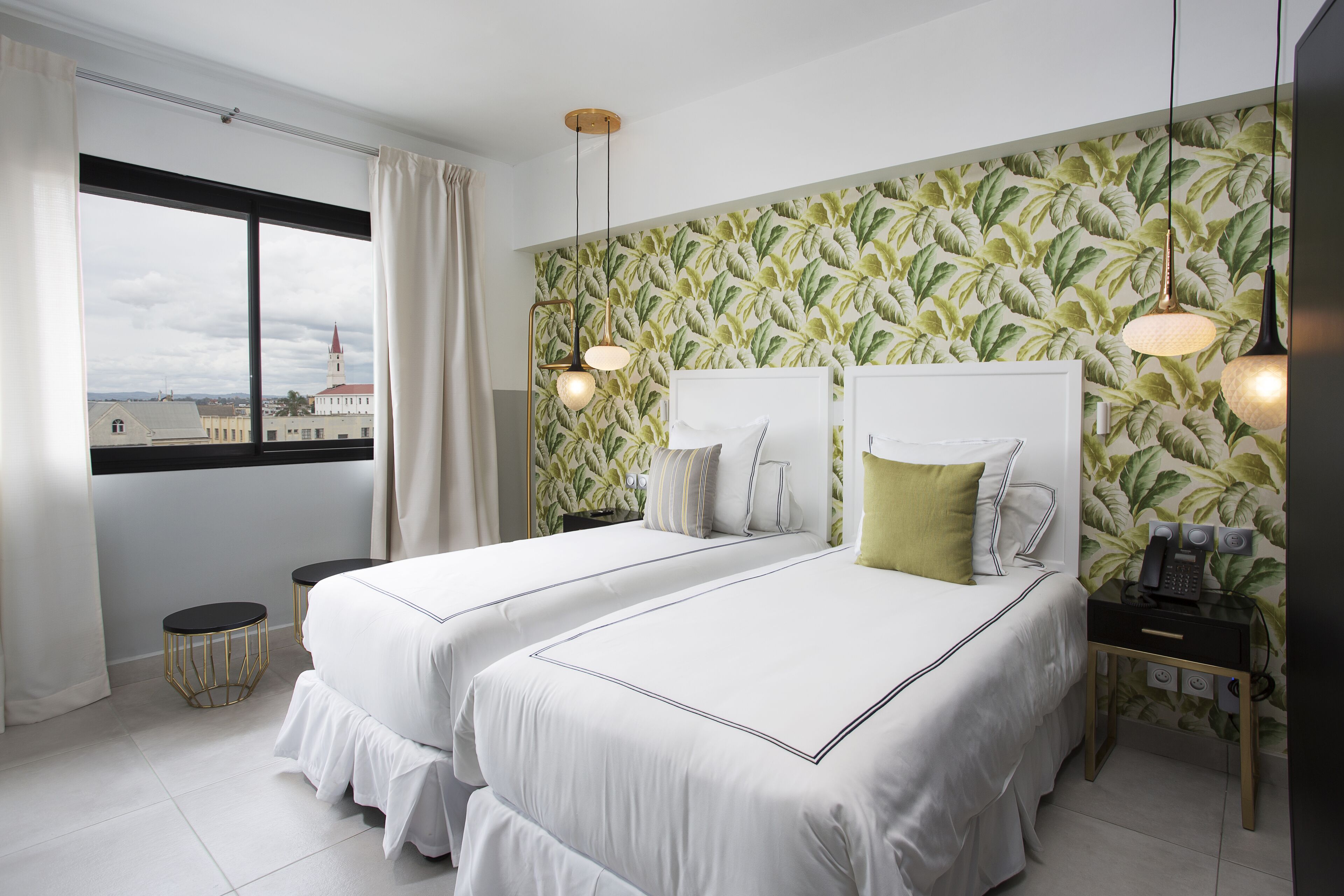 1 bedroom, in-room safe, desk, blackout curtains