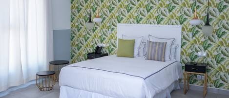 Coffres-forts dans les chambres, bureau, rideaux occultants