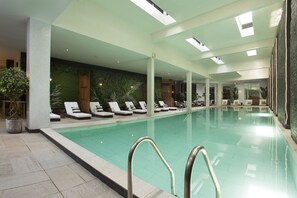 Indoor pool - Le Centell Hotel & Spa (Antananarivo)