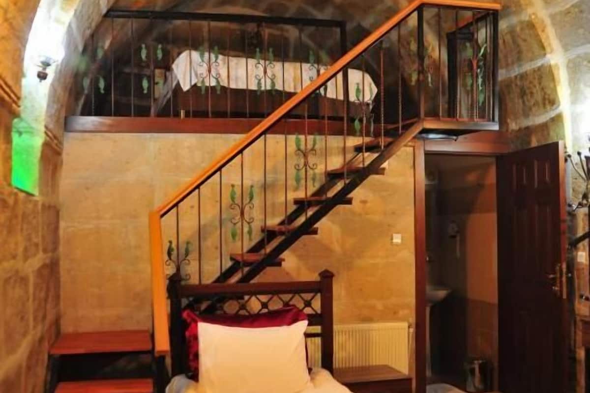 basic triple room | premium bedding, in-room safe, individually decorated