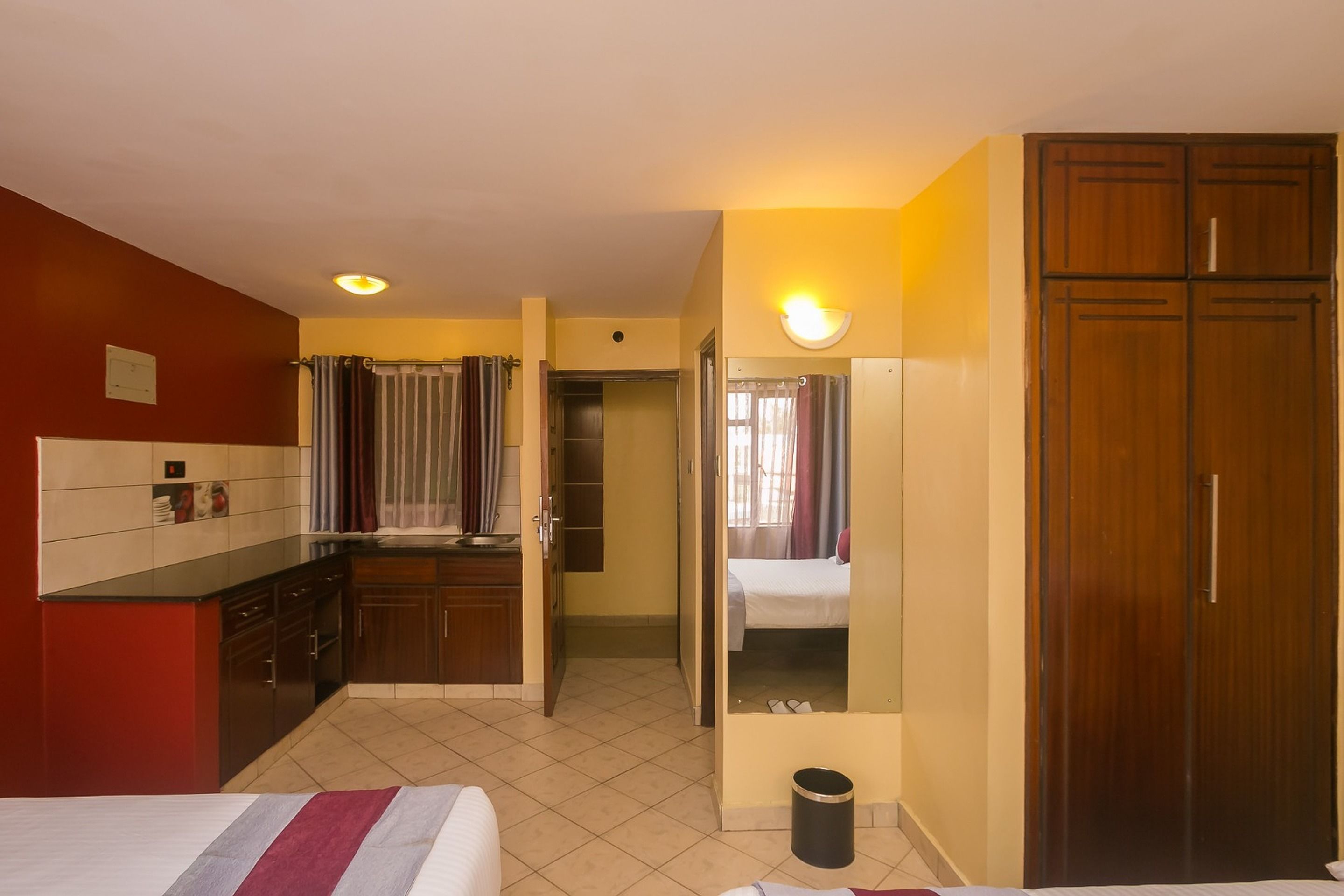 triple room | 1 bedroom, in-room safe, iron/ironing board, free wifi