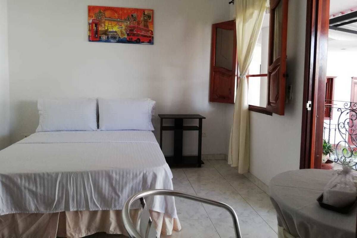 Superior Double Room, 1 Queen Bed, Courtyard View