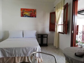 Premium bedding, blackout curtains, soundproofing, free WiFi - Gran Hotel Valvanera Girardot (Girardot)