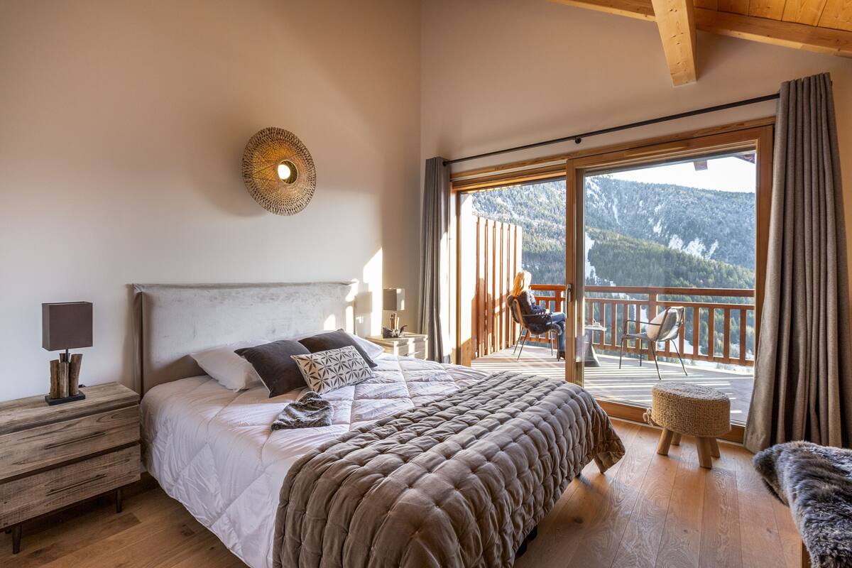 Appartement Duplex | Rideaux occultants, fer et planche à repasser, lits bébé (gratuits)